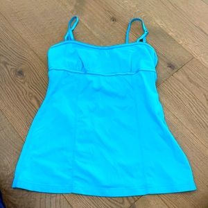 Lululemon tank